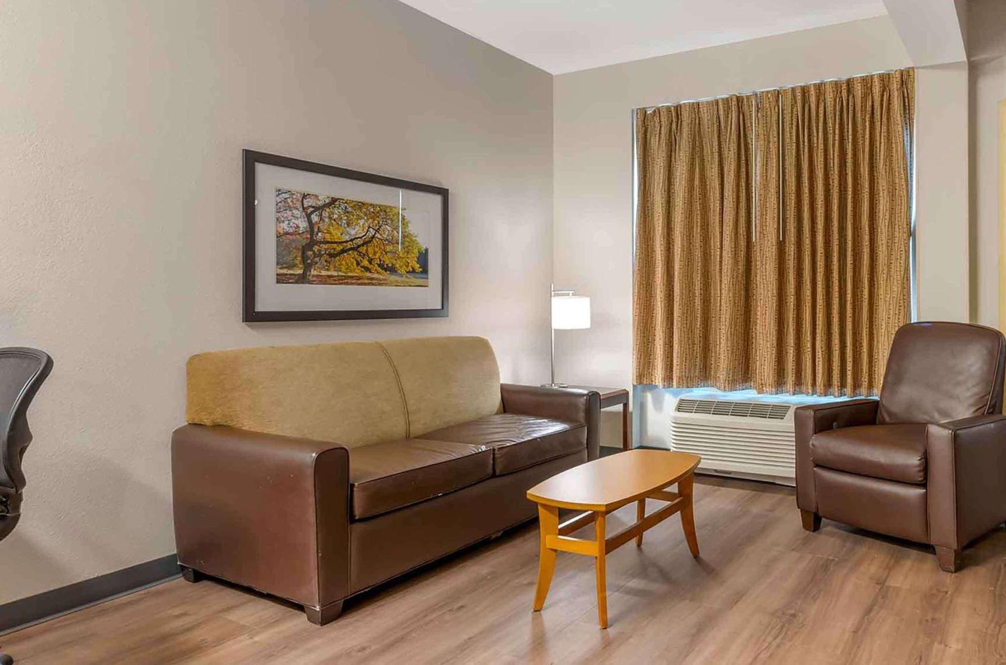 Extended Stay America Suites - Indianapolis - Airport - W Southern Ave Bagian luar foto